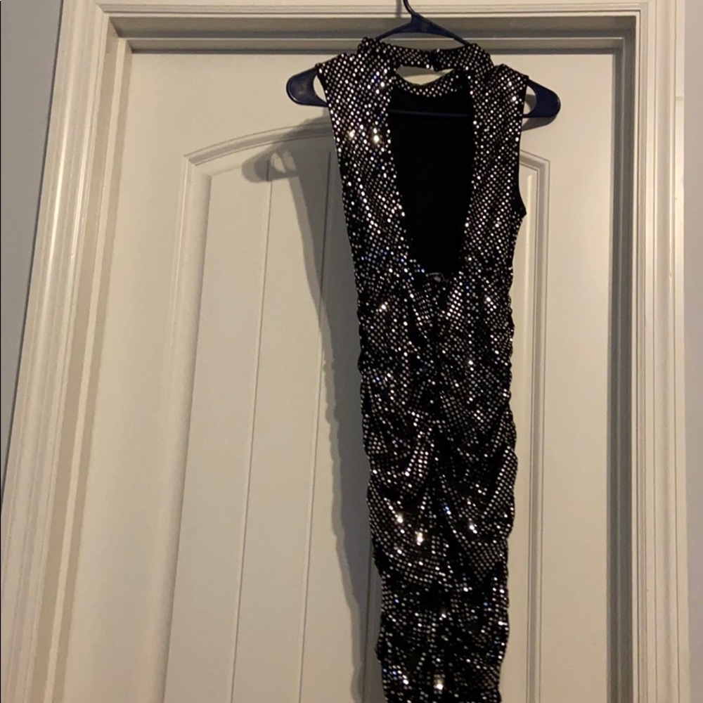 Dress - Picture 2 of 2